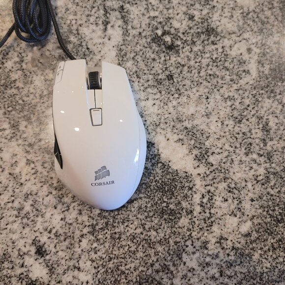 Corsair Gaming Mouse M95 - Picture 4 of 5